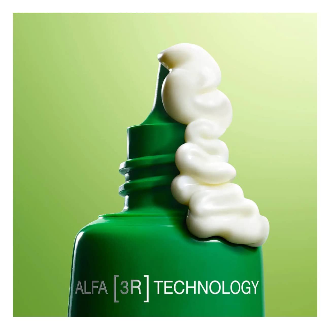 NUXE NUXURIANCE ULTRA krema za područje oko očiju i usana 15 ml
